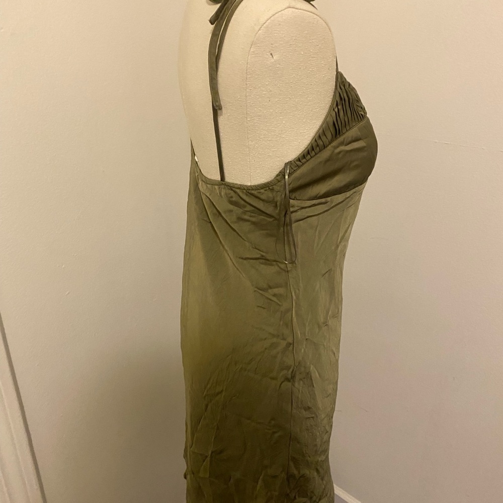 ASTR The Label Olive Green Dress - Picture 2 of 4